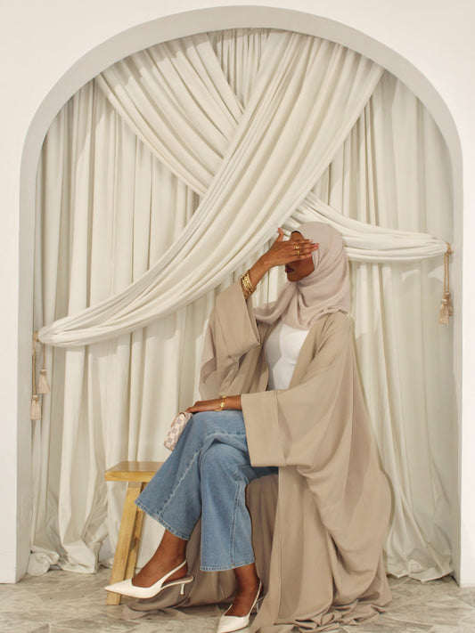Signature Pocketed Batwing Abaya - Sand
