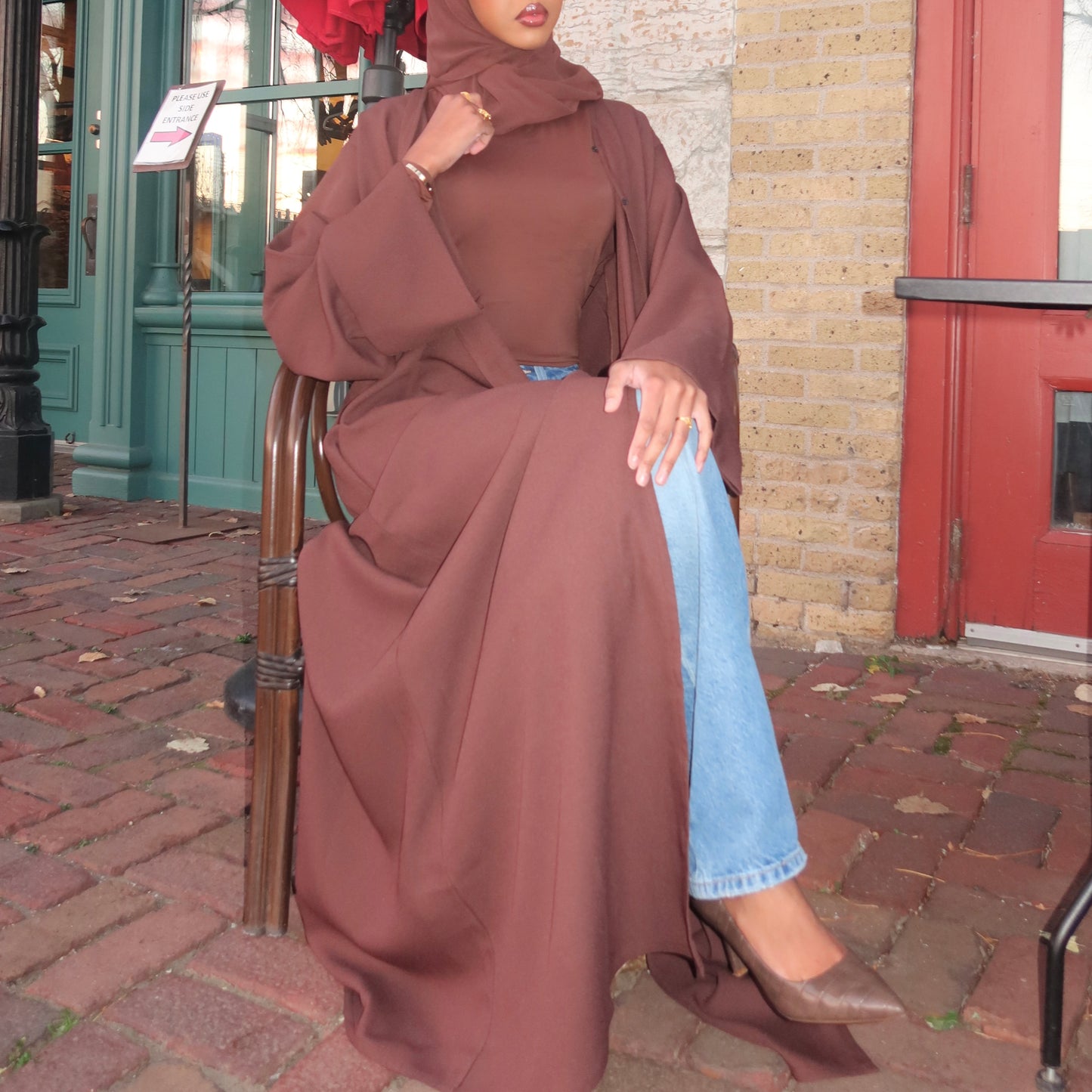 Signature Straight Abaya - Chestnut