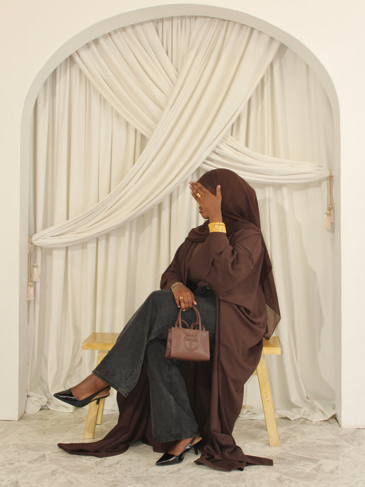 Signature Pocketed Batwing Abaya - Chestnut
